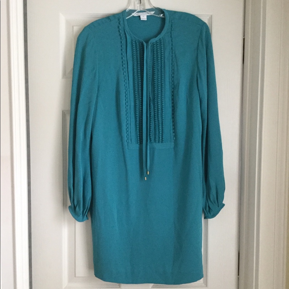 Diane von Furstenberg DVF Silk tie neck dress sz 4